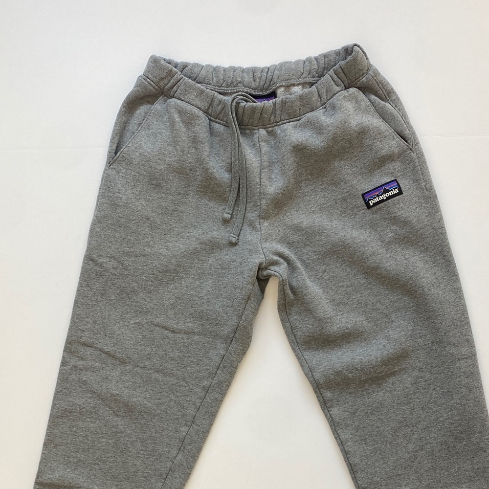 Patagonia Mens's P-6 Label Uprisal Sweatpants - Medium